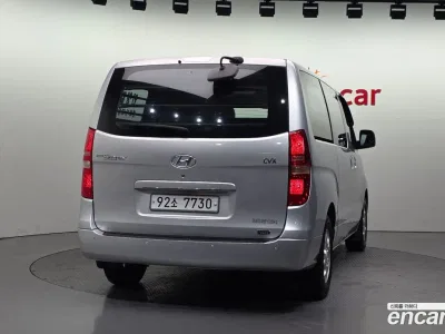 2009 Hyundai Starex 5-Seater VAN, фото 3, лот 10192390