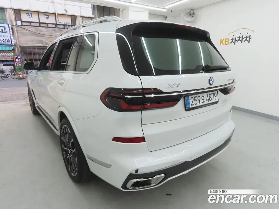 2025 BMW X7 xDrive 40i M Sport 6STR, фото 4, лот 10130129