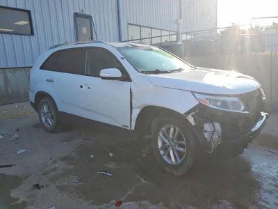 2015 KIA SORENTO LX, фото 4, лот 10776956