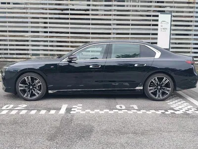 2023 BMW i7 Model xDrive60L M Sport Package, фото 4, лот 10381451