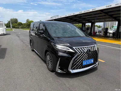 2020 Lexus LM 300h 4-Seat Imperial Edition, фото 3, лот 10382127