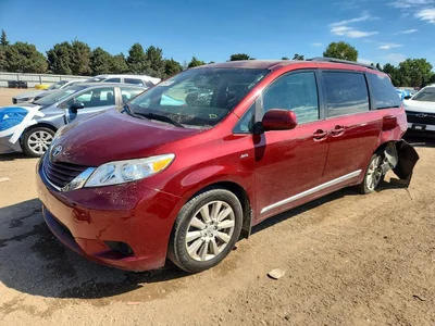 2017 TOYOTA SIENNA LE, фото 1, лот 10496966