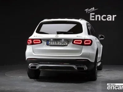 2021 Mercedes-Benz GLC-Class GLC300e 4MATIC, фото 3, лот 10210367