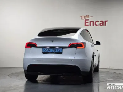 2024 Tesla Model Y RWD, фото 3, лот 10210843