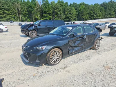 2017 LEXUS IS 200T, фото 1, лот 10844405