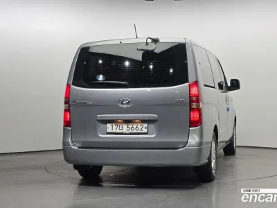 2018 Hyundai Starex Urban 9-Seater, фото 3, лот 10190801