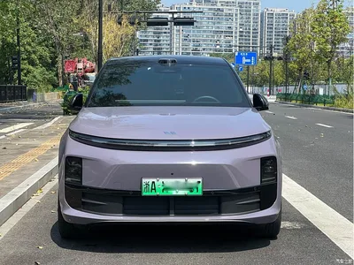 2025 Li Auto L6 Pro Smart Renewal Edition, фото 2, лот 11180254