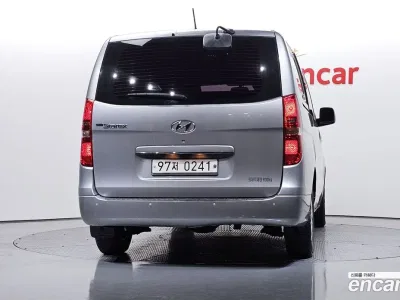 2019 Hyundai Starex Van 5-Seater, фото 3, лот 10191312