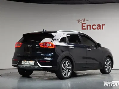 2018 Kia Niro Noblesse, фото 2, лот 10220329