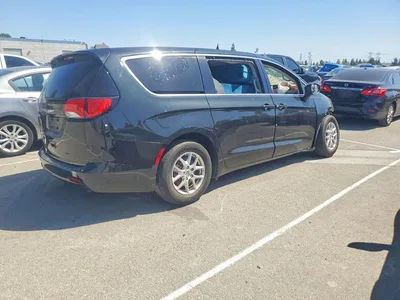 2023 CHRYSLER VOYAGER LX, фото 3, лот 11280783
