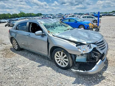2010 CHRYSLER SEBRING LIMITED, фото 4, лот 10865029