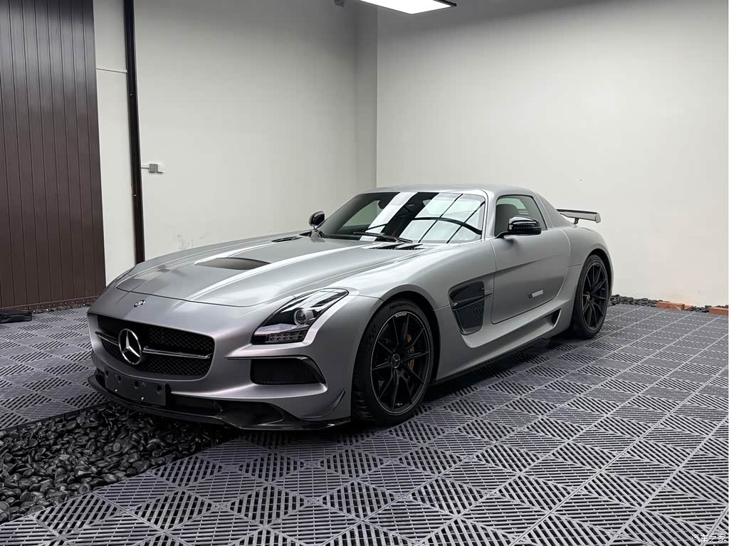 2014 Mercedes-Benz SLS AMG Model SLS AMG Black Series, фото 4, лот 11197564
