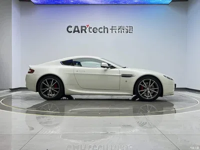 2011 Aston Martin V8 Vantage 4.7L Sportshift Coupe, фото 3, лот 10241059