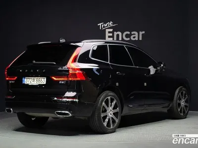 2021 Volvo XC60 B6 Inscirtion, фото 2, лот 10116116