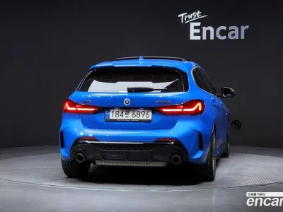 2022 BMW 1-Series M135i xDrive, фото 2, лот 10038777