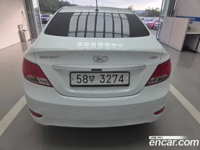 2016 Hyundai Accent Diesel 1.6 VGT Modern, фото 4, лот 11745198