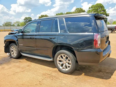 2017 GMC YUKON SLT, фото 2, лот 10813819