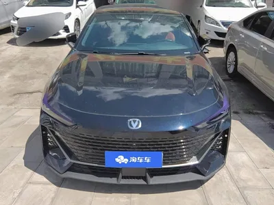 2022 Changan UNI-V 1.5T Premium Model, фото 2, лот 10248751