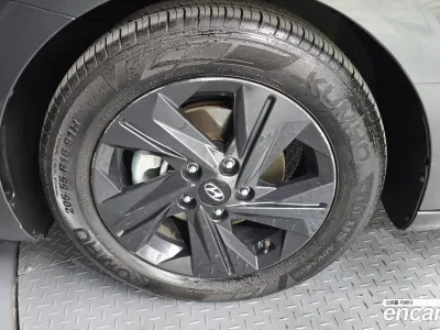 2021 Hyundai AVANTE 1.6, фото 4, лот 10093427