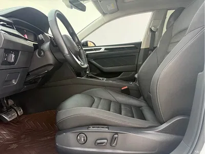 2021 Volkswagen FAW-Volkswagen CC 380TSI Eye-catching Edition 30th Anniversary, фото 4, лот 10393901