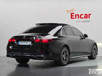2025 Mercedes-Benz E-Class E300 4MATIC AMG Line, фото 2, лот 10163114