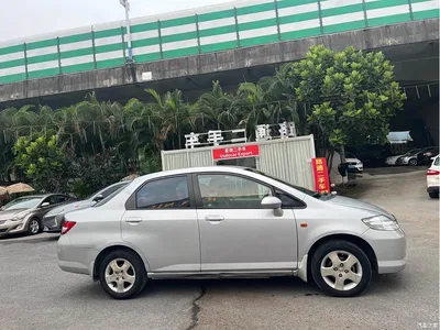 2004 Honda Fit Sedan 1.5L MT, фото 4, лот 10511219
