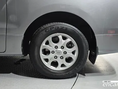 2011 Hyundai Starex 12-Seater Wagon, фото 4, лот 10192137