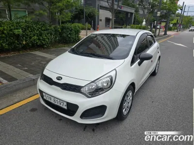 2014 Kia pride 1.4 MPI Hatchback, фото 1, лот 10154571