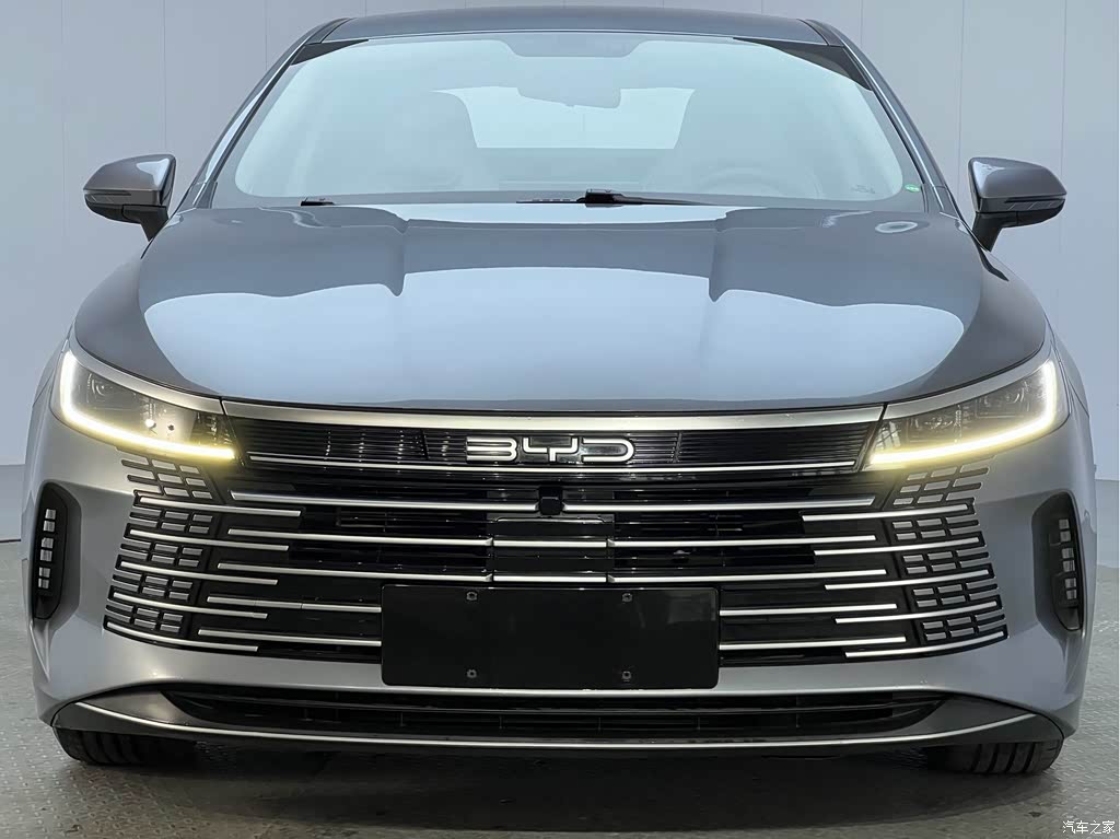 2024 BYD Destroyer 05 Glory Edition DM-i 55KM Luxury, фото 2, лот 11197974