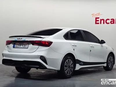 2023 Kia K3 1.6, фото 2, лот 10145521