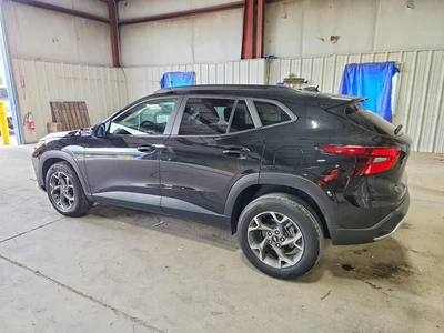 2024 CHEVROLET TRAX 1LT, фото 2, лот 10701657