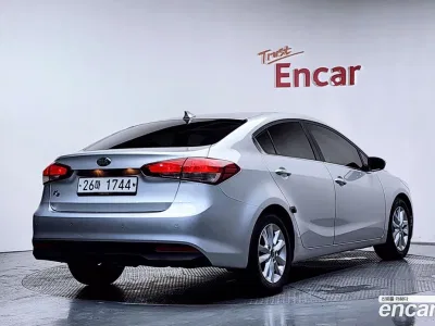 2016 Kia K3 Trendy, фото 2, лот 10036439