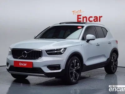 2020 Volvo XC40 T4 Inscription, фото 1, лот 10116576