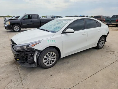 2024 KIA FORTE LX, фото 1, лот 10665506