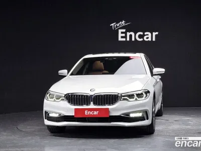 2020 BMW 5-Series 530e Luxury, фото 1, лот 10050130