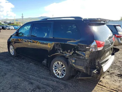 2011 TOYOTA SIENNA XLE 8-PASSENGER, фото 2, лот 10552319