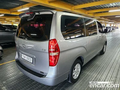 2012 Hyundai Starex 12-Seater Wagon, фото 2, лот 10161540