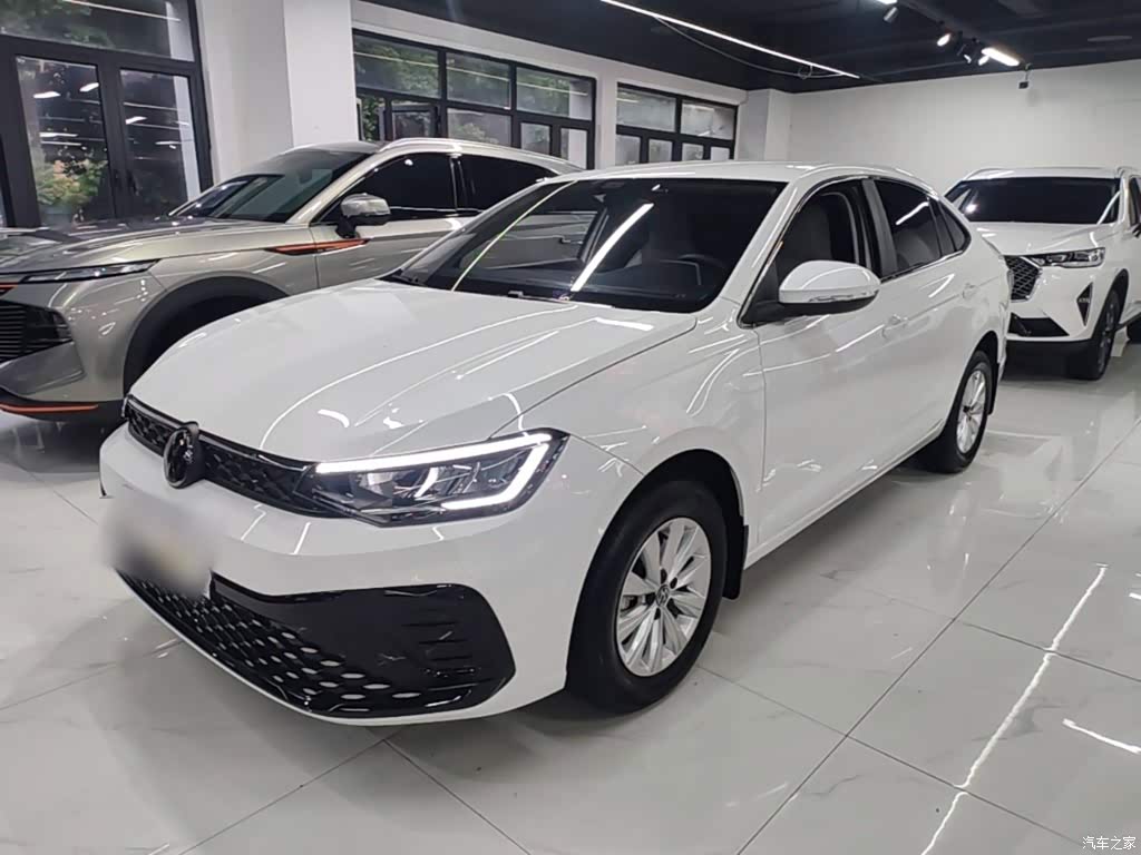 2025 Volkswagen Lavida New Edge 1.5L Outstanding New Ease, фото 1, лот 11223810