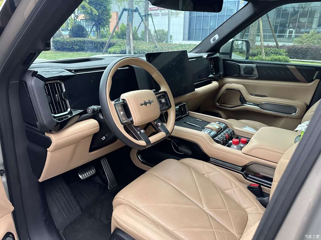 2025 Byd Leopard 8 Smart Brave Flagship Drone Edition 7-seater, фото 2, лот 11180702