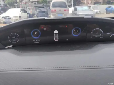 2023 Changan UNI-V 1.5T Luxury Edition, фото 4, лот 10255677