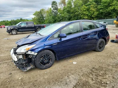 2015 TOYOTA PRIUS TWO, фото 1, лот 10511139