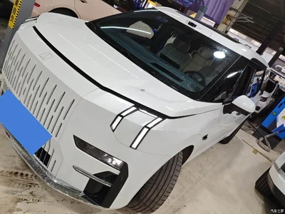 2024 ZEEKR 009 7-Seat Aisle Version 108kWh, фото 1, лот 11249356