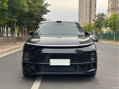 2025 Li Auto Li L8 Max Smart Renewal Edition, фото 2, лот 10825206