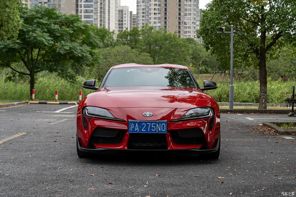 2021 Toyota Supra GR SUPRA 3.0T Standard, фото 4, лот 10902271