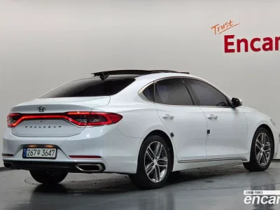 2018 Hyundai Grandeur 2.4 Premium, фото 2, лот 10686341
