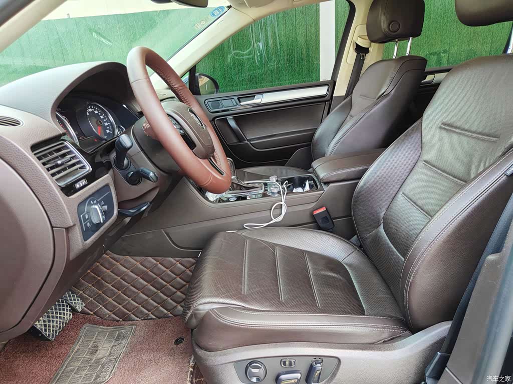 2017 Volkswagen Touareg 3.0TSI Explorer Edition, фото 4, лот 11218306
