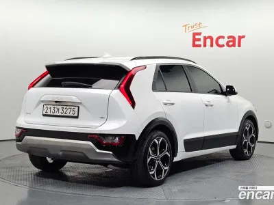 2022 Kia Niro Signature, фото 2, лот 10074256