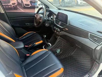 2016 Baojun 310 1.2L Manual Luxury Type, фото 3, лот 11580472