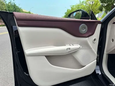 2025 Voyah Auto Voyah Zhiyin Base, фото 3, лот 11169798