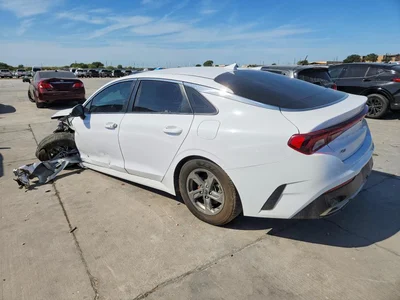 2022 KIA K5 LXS, фото 2, лот 10779012